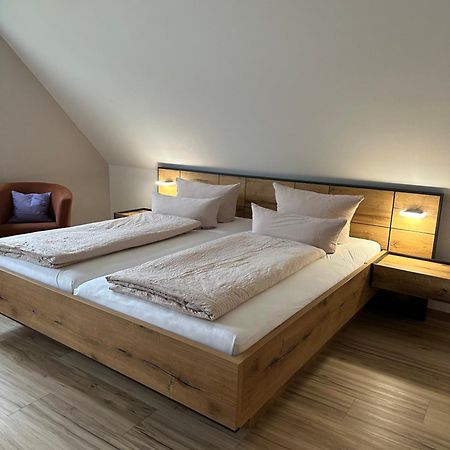 Beilsteiner Gaestehaus Байлщайн Екстериор снимка