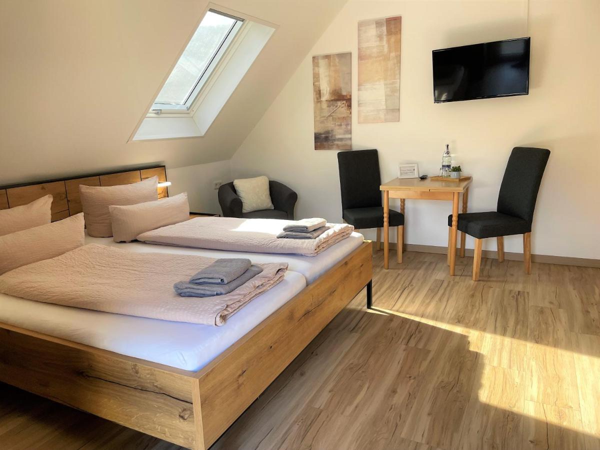 Beilsteiner Gaestehaus Байлщайн Екстериор снимка