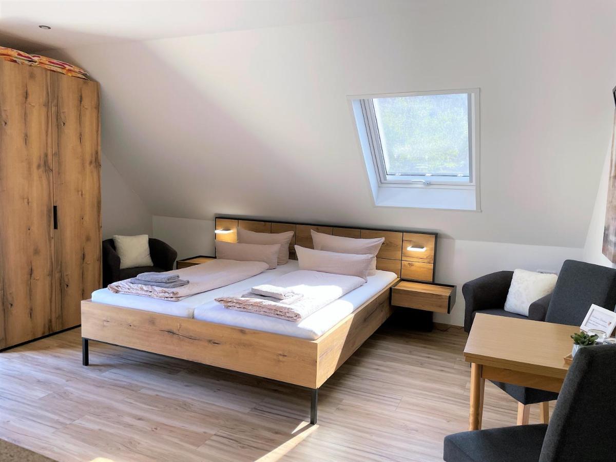 Beilsteiner Gaestehaus Байлщайн Екстериор снимка